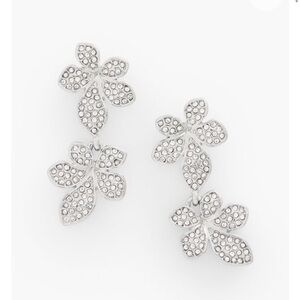 NWT Talbots Floral Petal Silver Sparkle 💖 Earrings
